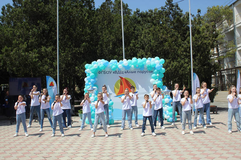 Юные нижегородцы с ограниченными возможностями здоровья станут участниками смены во Всероссийском детском центре «Алые паруса»