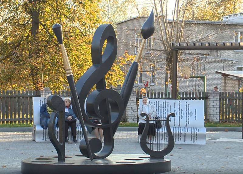 В Навашине открылась благоустроенная по программе «Формирование комфортной городской среды» аллея