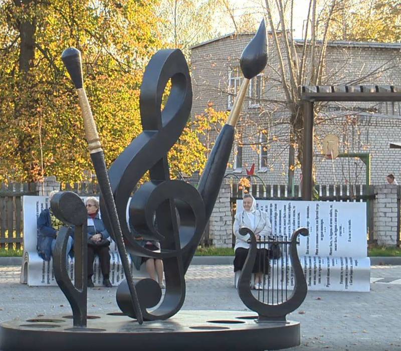 В Навашине открылась благоустроенная по программе «Формирование комфортной городской среды» аллея