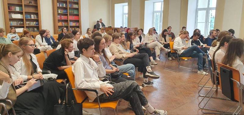 В Нижегородской области в рамках акции «Поделись своим знанием» прошли встречи с известными политиками, учеными и общественными деятелями