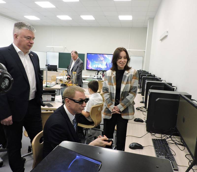 В Семенове открылось новое здание школы на 900 мест 