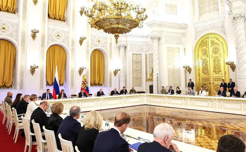 Глеб Никитин принял участие в заседании Государственного совета под председательством Владимира Путина