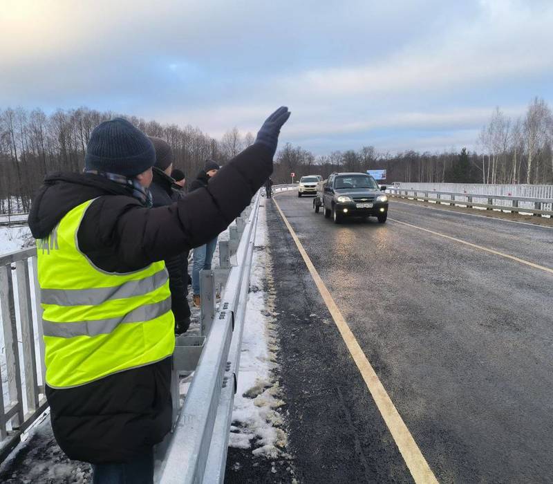 Первый в России автомобильный алюминиевый мост открыли в Нижегородской области