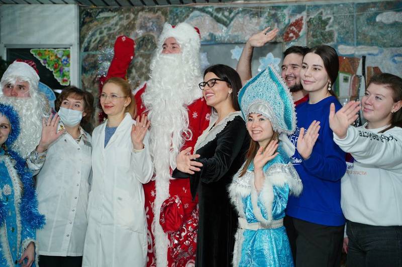 Нижегородские волонтёры поздравляют с Новым годом детей с онкозаболеваниями
