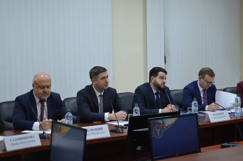 Замгубернатора Нижегородской области Андрей Гнеушев обсудил с соцпредпринимателями развитие бизнеса