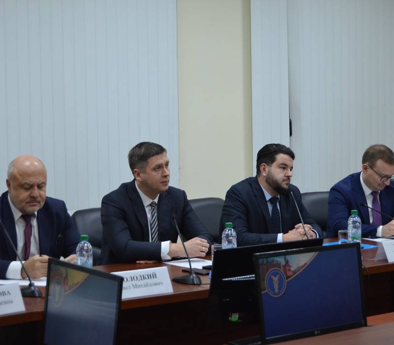 Замгубернатора Нижегородской области Андрей Гнеушев обсудил с соцпредпринимателями развитие бизнеса