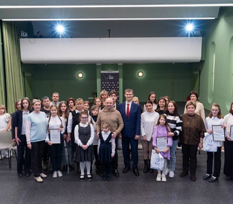 19 юных нижегородцев стали победителями Всероссийской детской творческой акции «Портрет твоего края»