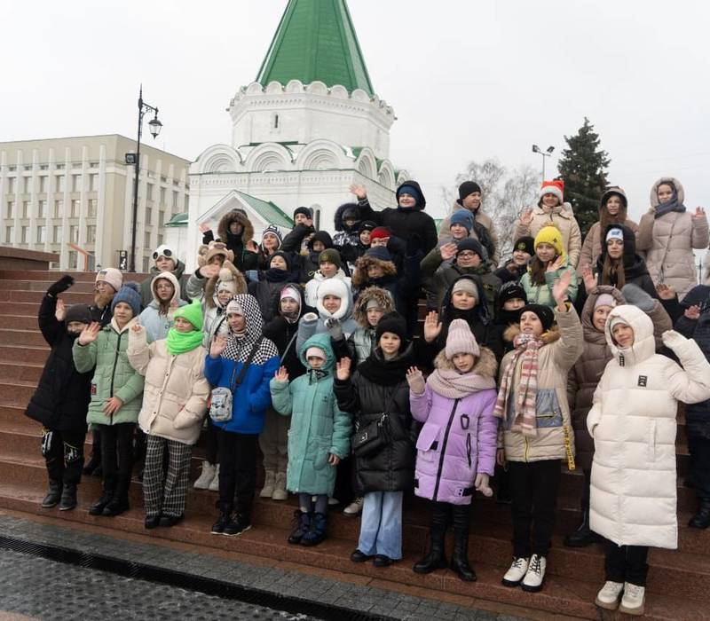 Более 40 школьников из Харцызска приехали в Нижний Новгород на новогодние каникулы по приглашению областного правительства